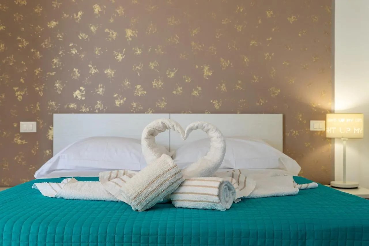 Saija Apartment Pozzallo 0*,